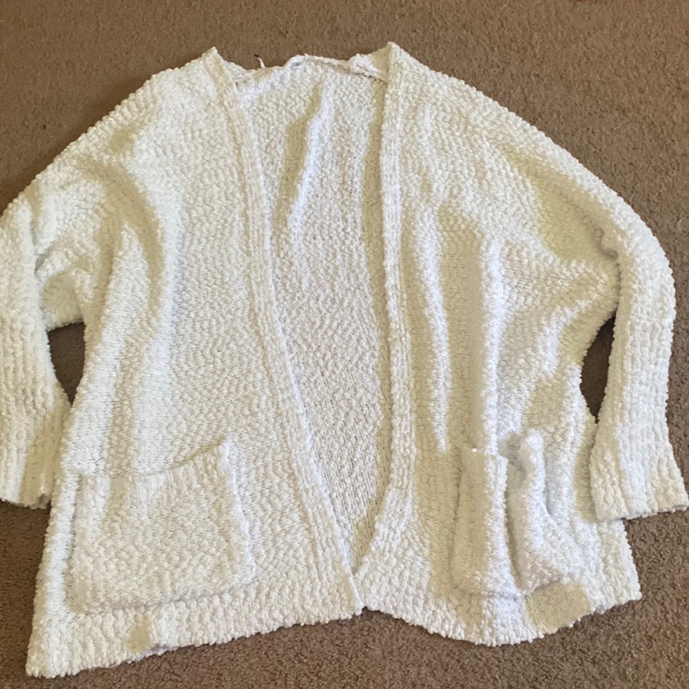 Amazon Cardigan!! 🤍🤍